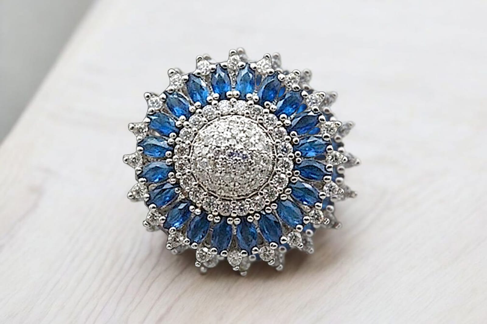 ANILLO ESCUDO PLATA CON AZUL PLATA .925