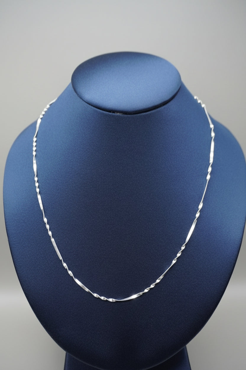 CADENA PLANCHADA TORCIDA 60 CM PLATA .925