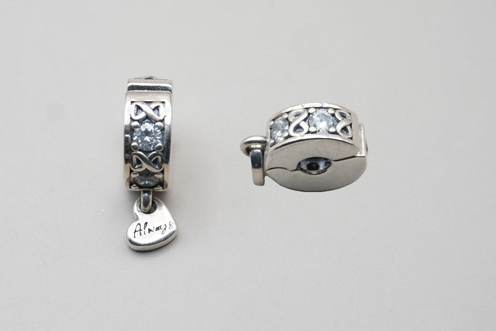 SUJETADOR FAMILIA POR SIEMPRE PLATA .925