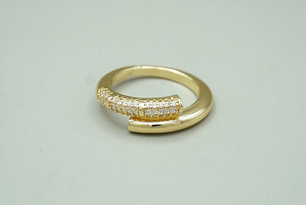 ANILLO ZIRCONIAS AJUSTABLE CHAPA ORO