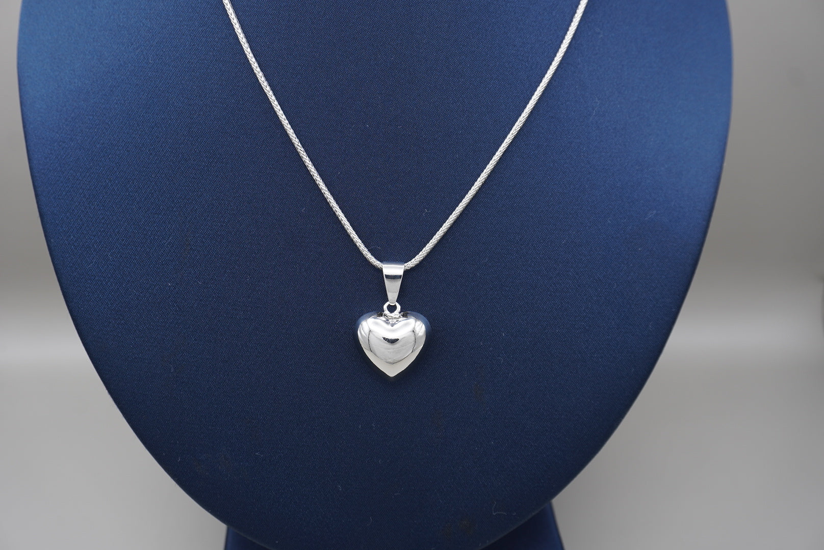 DIJE CORAZON INFLADO 1.5 CM CHAPA DE RODIO