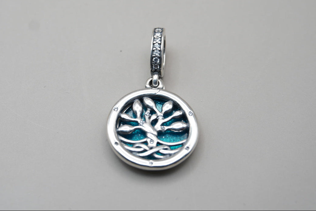 CHARM DOBLE ARBOL DE INFINITO PLATA .925