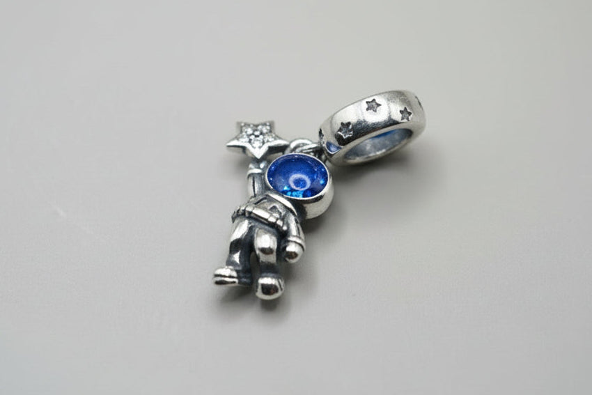 CHARM ASTRONAUTA PLATA .925
