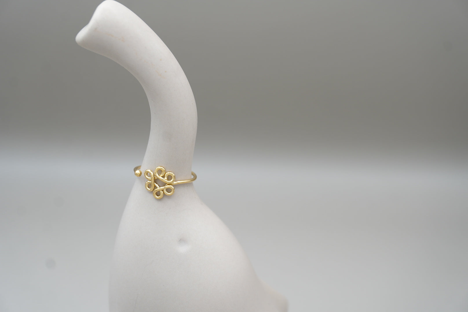 ANILLO MEDIO CELTA ORO LAMINADO