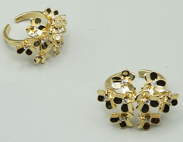 ANILLO FLORES AJUSTABLE ORO LAMINADO