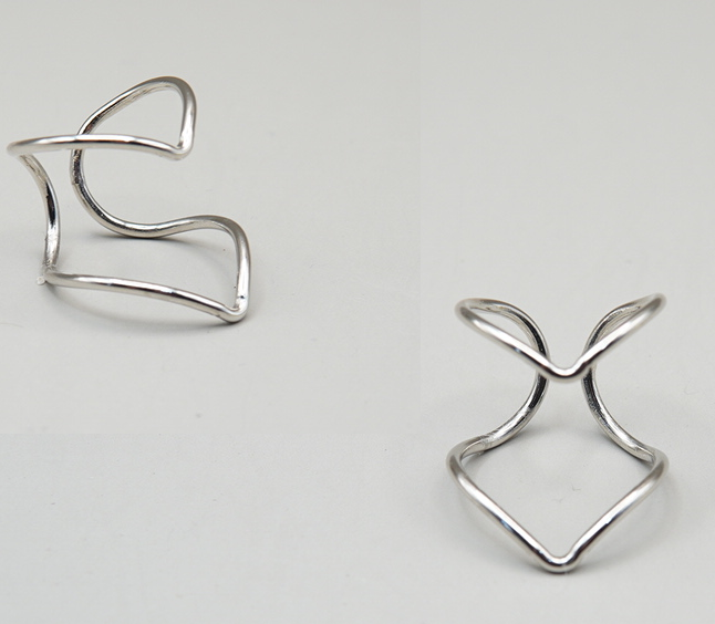 ANILLO MEDIO DOBLE PICO ACERO